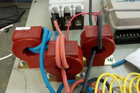 購買電流互感器時需考慮哪些價格因素？